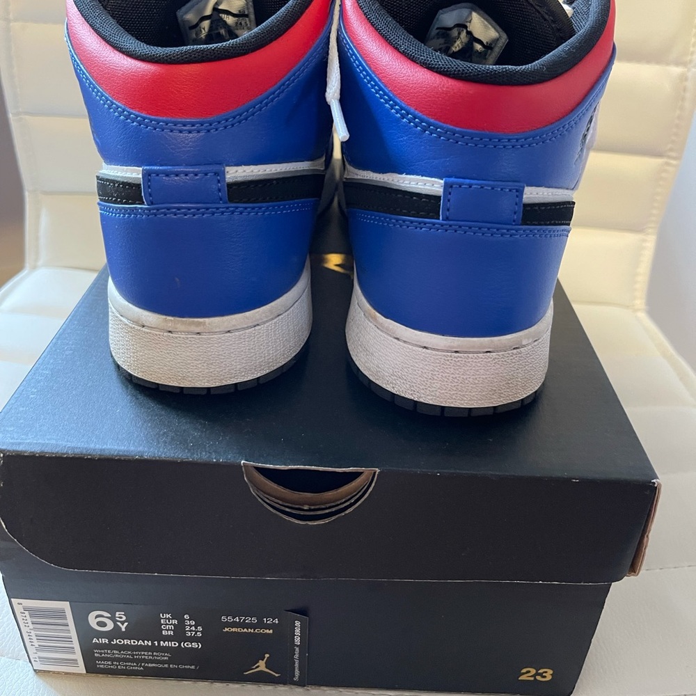 Jordan 1 mid GS